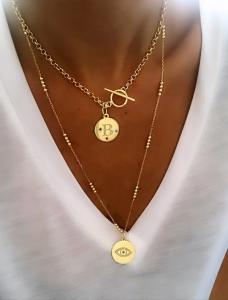 TURKUAZ TAŞ İŞLEMELİ GÖZ MADALYON KOLYE