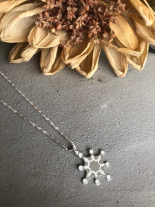 SEKİZ KÖŞELİ YILDIZ MADALYON KOLYE - Görsel 2