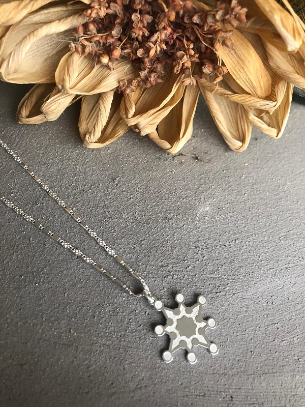 SEKİZ KÖŞELİ YILDIZ MADALYON KOLYE - Görsel 2