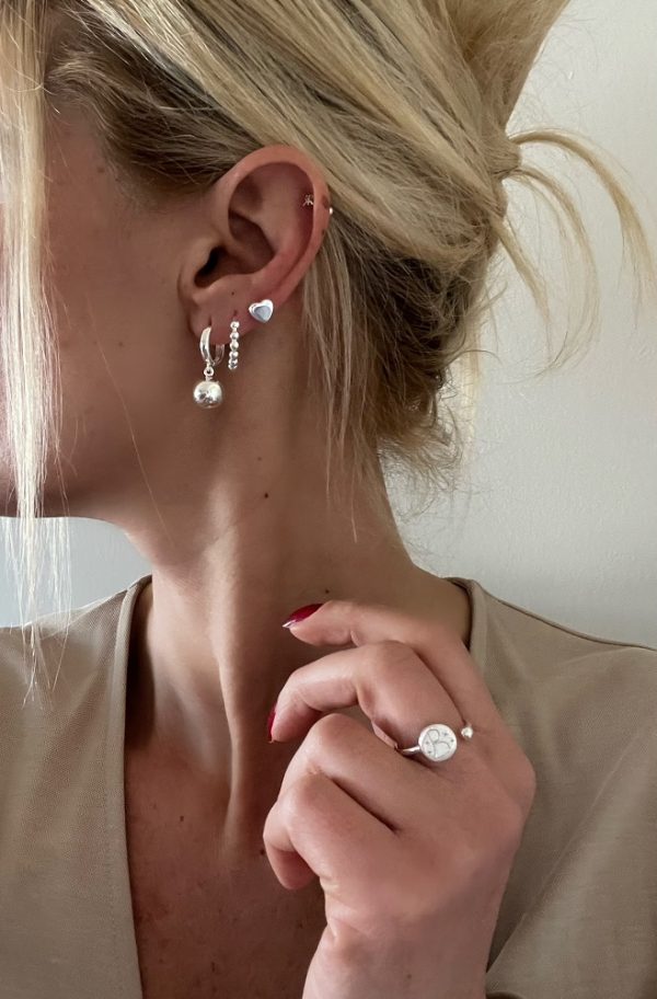 SALLANTILI BÜYÜK TOP KÜPE - Görsel 2