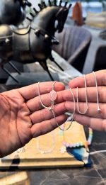 PEMBE KUVARS TAŞLI ASANSÖR KOLYE - Görsel 3